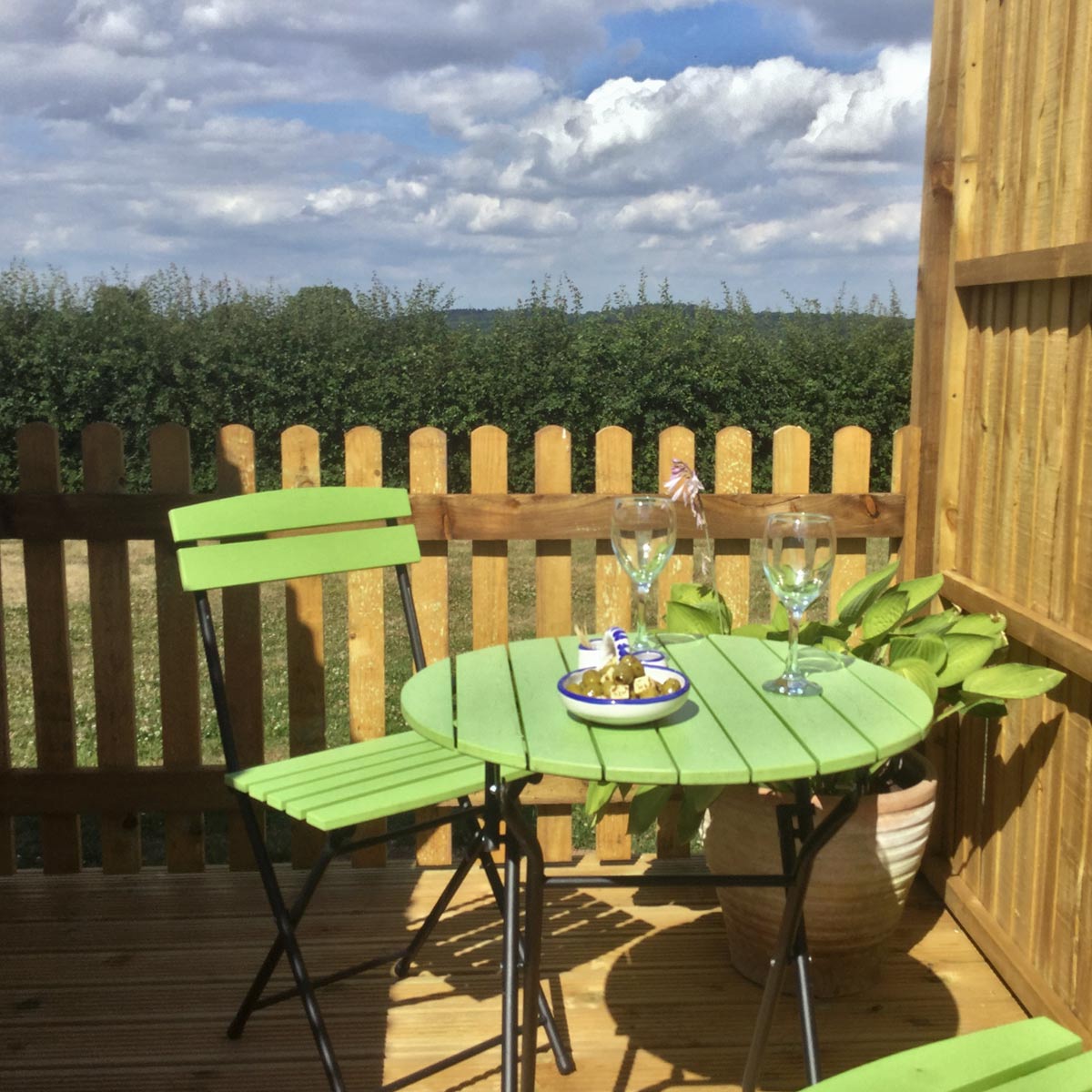 THE SHEPHERDS HUT Curlews Farm
